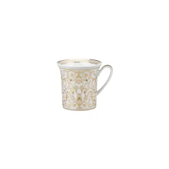 Becher mit Henkel