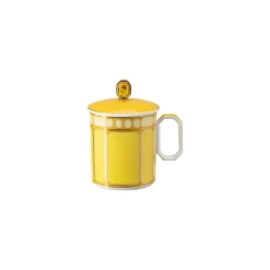 Becher mit Henkel mit Deckel